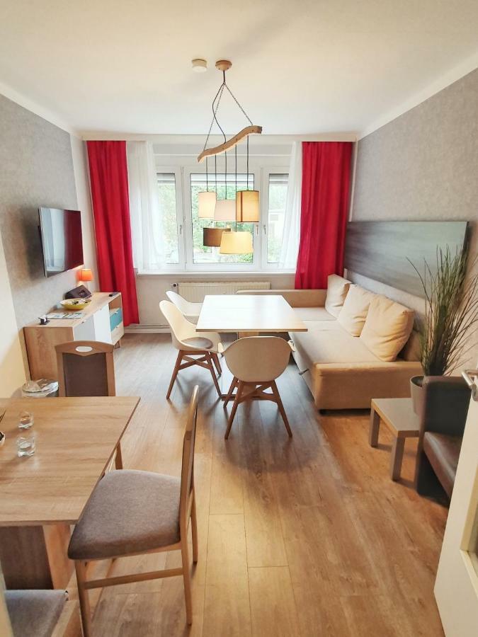 Komfort Ferienwohnungen Zwenkauer See ภายนอก รูปภาพ